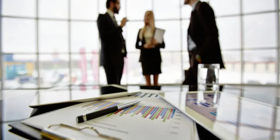 Bezpieczeństwo na pierwszym miejscu - Nadzór BHP dla firm