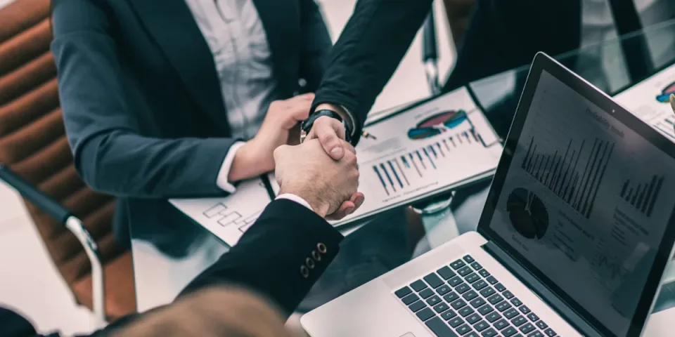 VSME dla firm: Kompleksowe wsparcie w raportowaniu ESG zgodnym z VSME, które przynosi realne korzyści